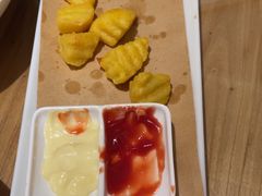 -严记小天府酸菜鱼(西四路店)