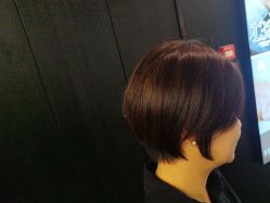 -侨治发型