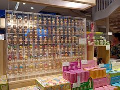 -猫的天空之城概念书店(北戴河蔚蓝海岸店)