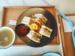 -J cafe 朝夕餐厅