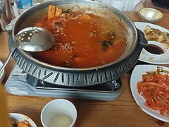 -喇喇排骨火锅·传统韩式脊骨汤(望京西园总店)