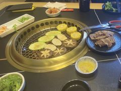 -極屋鮨牛 · 烧肉酒场(时代C馆店)