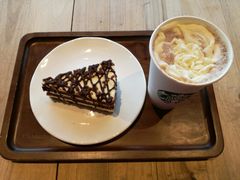 -星巴克臻选(湖滨道店)