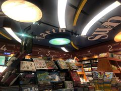 -西西弗书店&矢量咖啡(壹方购物中心店)