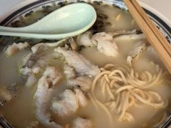 -明呈黄鱼面馆(斜土路店)