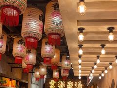 -旧街市鲜货老火锅(大光路店)