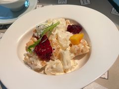 -穹六人间 people 6(岳阳路店)