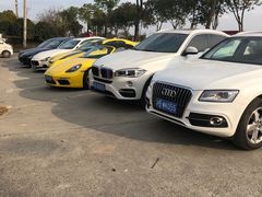 -富君租车(外滩店)