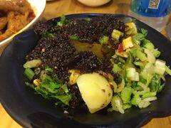 小土豆-二孃鸡爪爪(东郊记忆店)