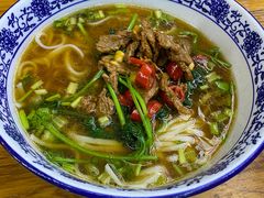 香菜牛肉粉-活鱼村·老陈记粉店