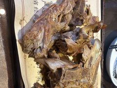 -东口码头·烧鸽子·鱼头泡饼·地方菜(金鹰悦城店)