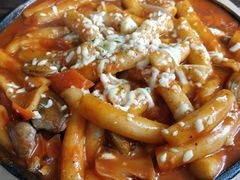 海鲜芝士炒年糕-MI WU FACTORY米屋美食工厂餐厅(绿地店)