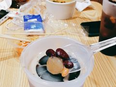 -八婆婆烧仙草(曾厝垵店)