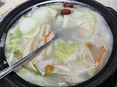 -九寨沟特色牦牛肉汤锅