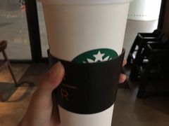 -星巴克臻选(广州高德置地秋广场店)