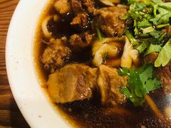 -清真吴记门钉肉饼·喜多利