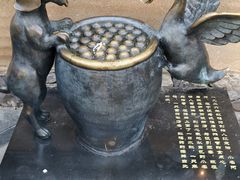 -缸鸭狗(天一广场店)