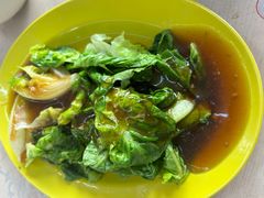 蚝油生菜-新记肉骨茶