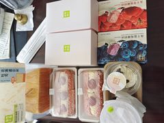 -奈雪的茶(百盛店)
