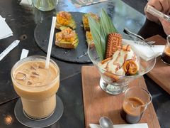 -锅炉咖啡·西餐·音乐酒厂