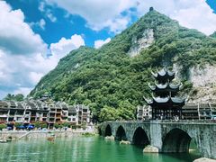 -剑河仰阿莎温泉小镇