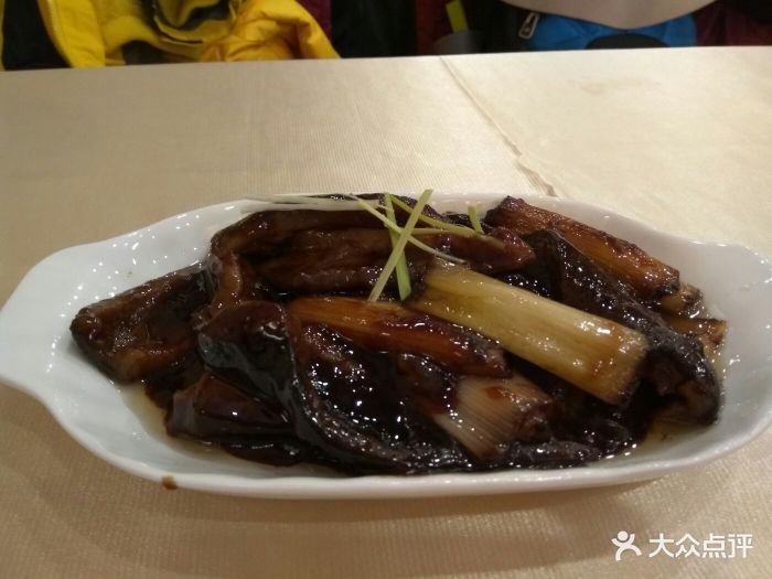 丰泽园饭店葱烧海参王图片