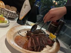 -Wolfgang’s Steakhouse 沃夫冈牛排馆(上海白玉兰广场店)