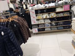 -优衣库(红谷滩万达店)