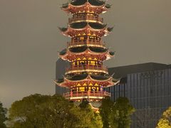 -龙华寺