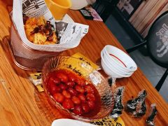 -喝丢一只鞋海鲜烧烤·海肠捞饭(文体街店)