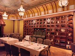 -波特曼西餐厅(中央大街店)