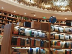 -覔书店(壹方城店)