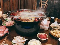-白乐天毛肚火锅馆(南滨路店)