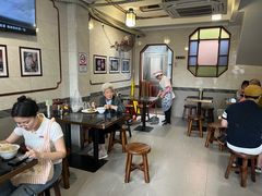 -伍湛记 · 广州老字号(龙津中路店)