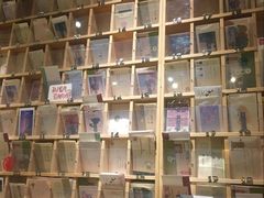 -猫的天空之城概念书店(杭州南宋御街店)