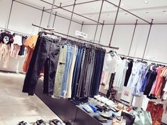 -URBAN REVIVO(荟聚中心店)