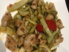 酸菜炒大肠-御信客家王(洛溪店)