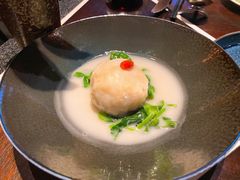 徊鱼春笋狮子头-杭州西子湖四季酒店·金沙厅