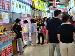 -观音桥步行街