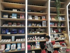 -覔书店(壹方城店)