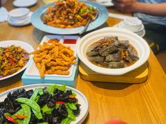 -俭寨大盘鸡·手抓肉·烧烤新疆菜(乌苏路店)