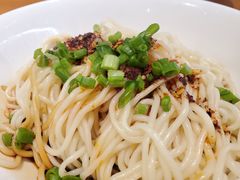 -诚铭记·虾仁汤包·成都小吃(融创店)