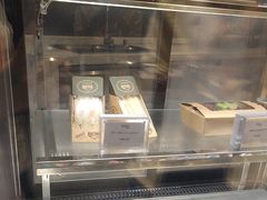 -筠咖啡西餐厅(上海国展宝龙丽筠酒店)