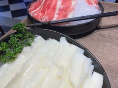 -新辣道鱼火锅(龙旗广场店)