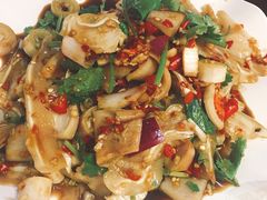 -二孃鸡爪爪(东郊记忆店)