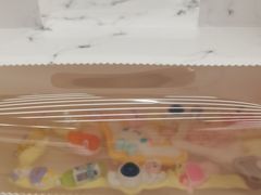 -郑在DIY·潮玩银饰绘画手作(中央大道旗舰店)