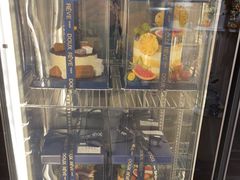 面包甜点陈列柜-杜哈夫DOUX RÊVE·生日蛋糕(日月光店)