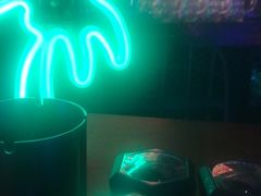 -UP嘻哈酒吧(粉巢店)