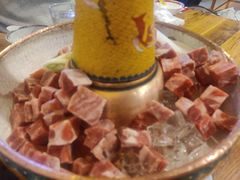 苏尼特极品羔羊肉-毛辣果·贵州红酸汤牛肉火锅(西单店)