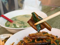 -三百碗宝应长鱼面(板仓街店)